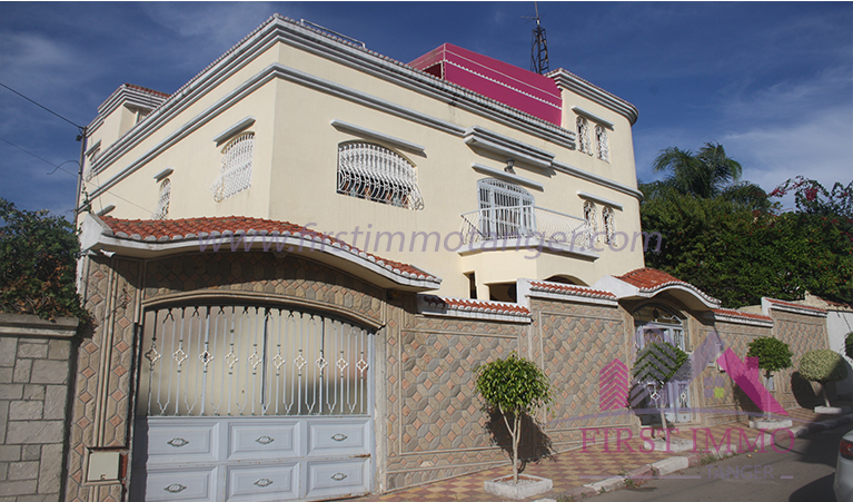 SPACIEUSE VILLA  A VENDRE 