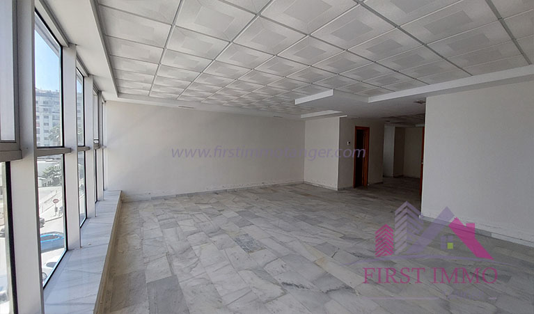 Plateau bureau a louer au centre