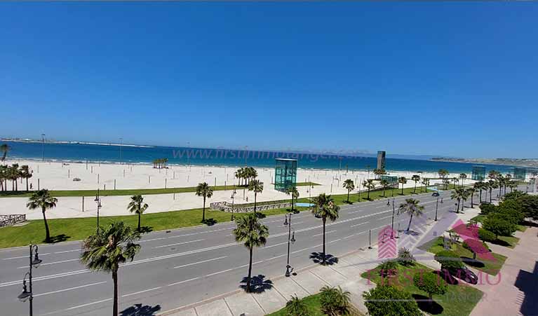 Appartement Vide pour location avec vue sur mer
